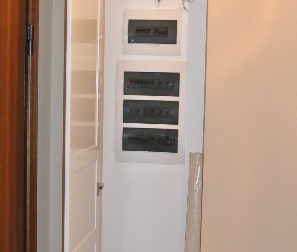 Пластиковые распределительные щиты