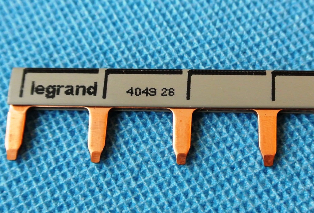 Соединительная шина