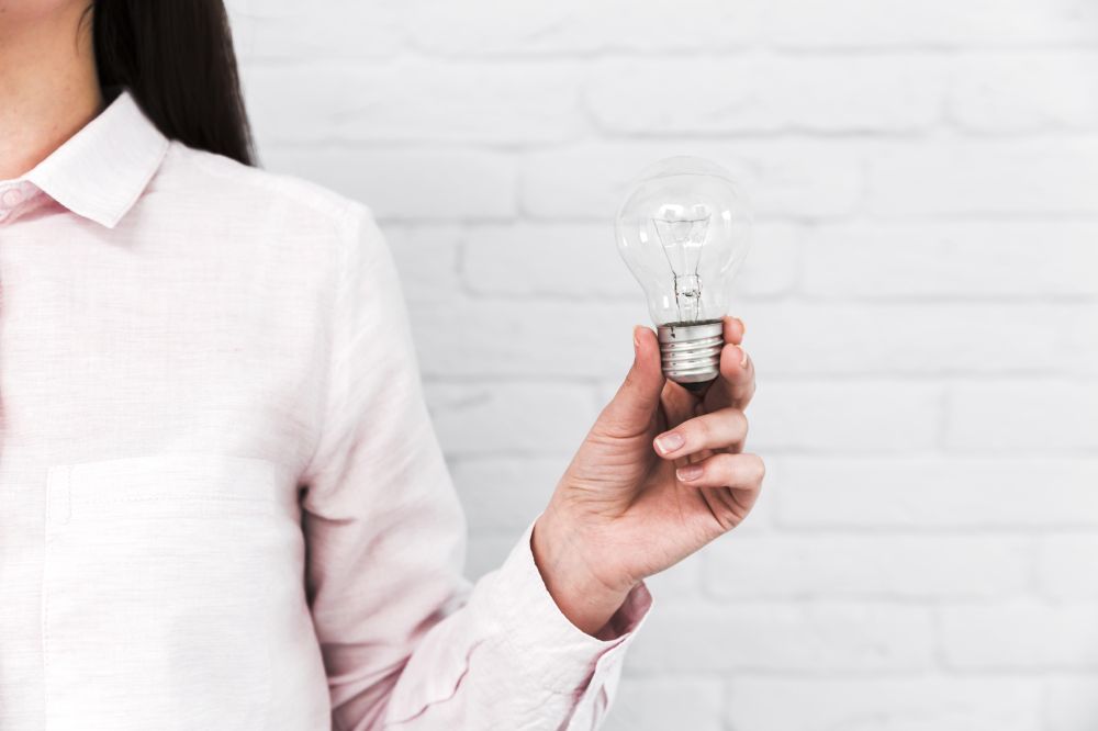 О тонкостях монтажа основного света и подсветки