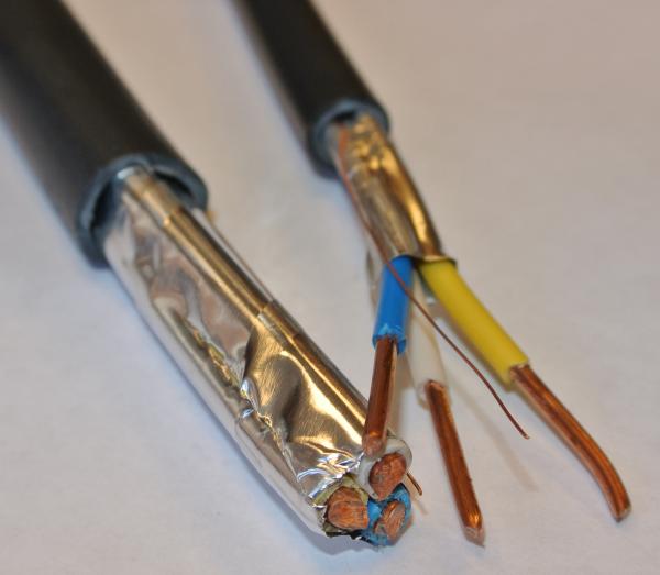 ВВГэнг(А)-LS 3x2,5 фото